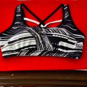 Women's sports bra size medium low impact
